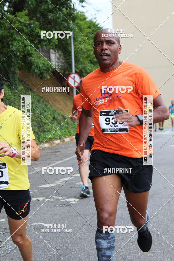 Buy your photos of the event10 Corrida Internacional Shopping - Guarulhos on Fotop