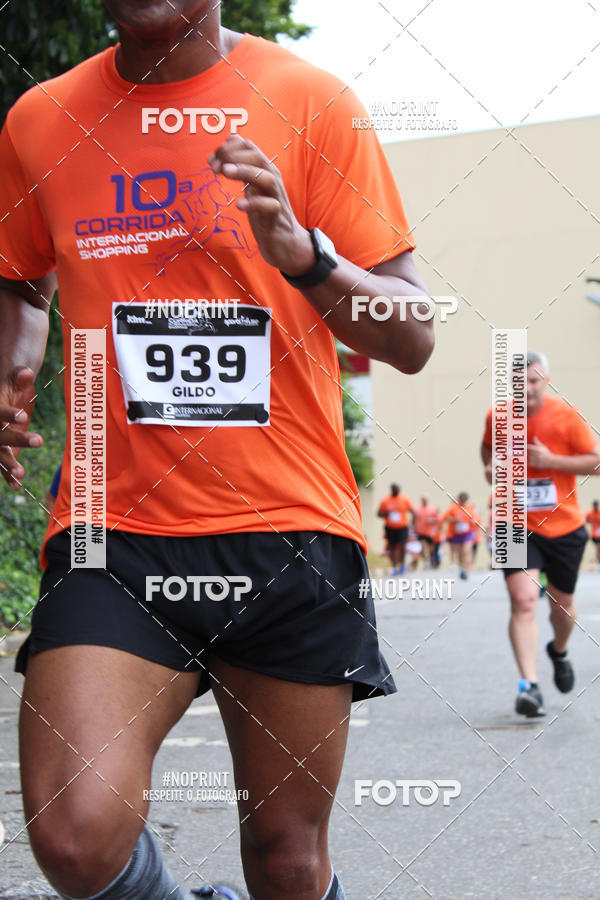 Buy your photos of the event10 Corrida Internacional Shopping - Guarulhos on Fotop