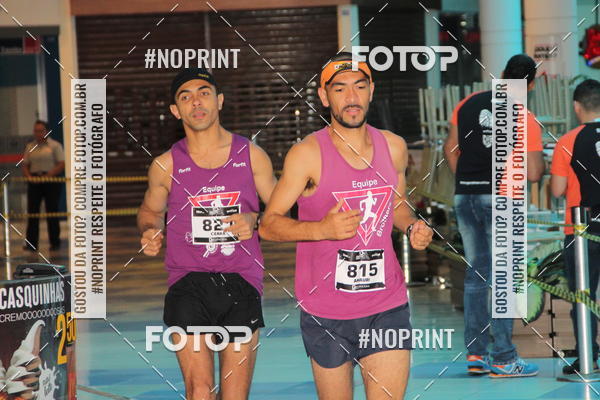 Buy your photos of the event10 Corrida Internacional Shopping - Guarulhos on Fotop