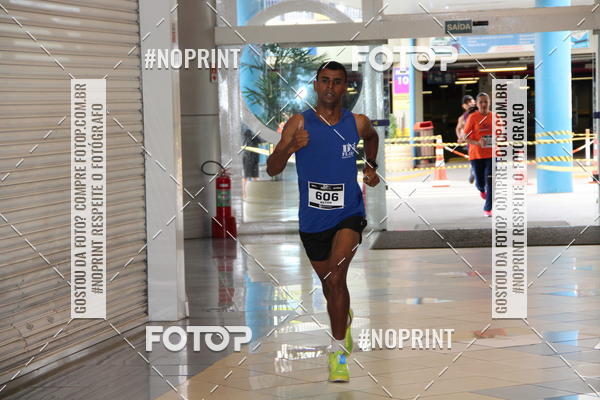 Buy your photos of the event10 Corrida Internacional Shopping - Guarulhos on Fotop