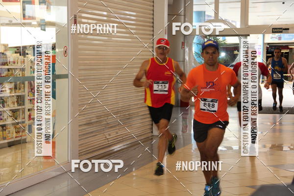 Buy your photos of the event10 Corrida Internacional Shopping - Guarulhos on Fotop