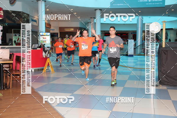 Buy your photos of the event10 Corrida Internacional Shopping - Guarulhos on Fotop