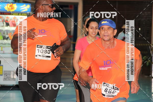 Buy your photos of the event10 Corrida Internacional Shopping - Guarulhos on Fotop