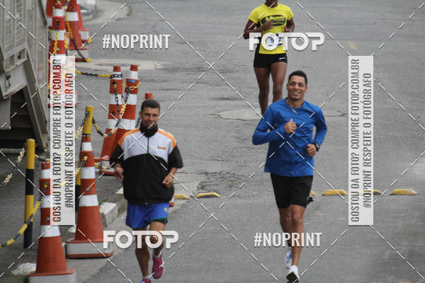 Buy your photos of the event10� Corrida Internacional Shopping - Guarulhos on Fotop