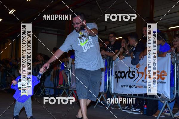 Buy your photos of the event1 Corrida Masha e o Urso no Tiet Plaza Shopping on Fotop