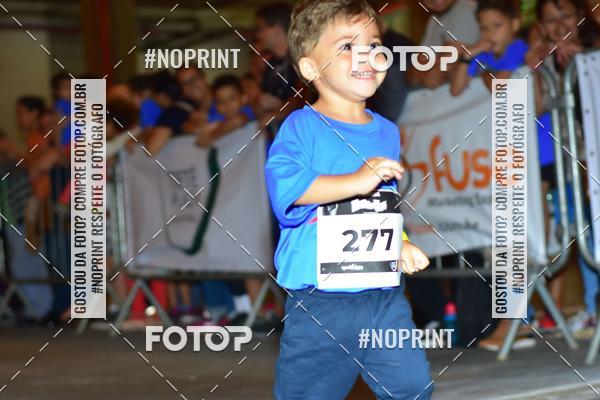 Buy your photos of the event1 Corrida Masha e o Urso no Tiet Plaza Shopping on Fotop