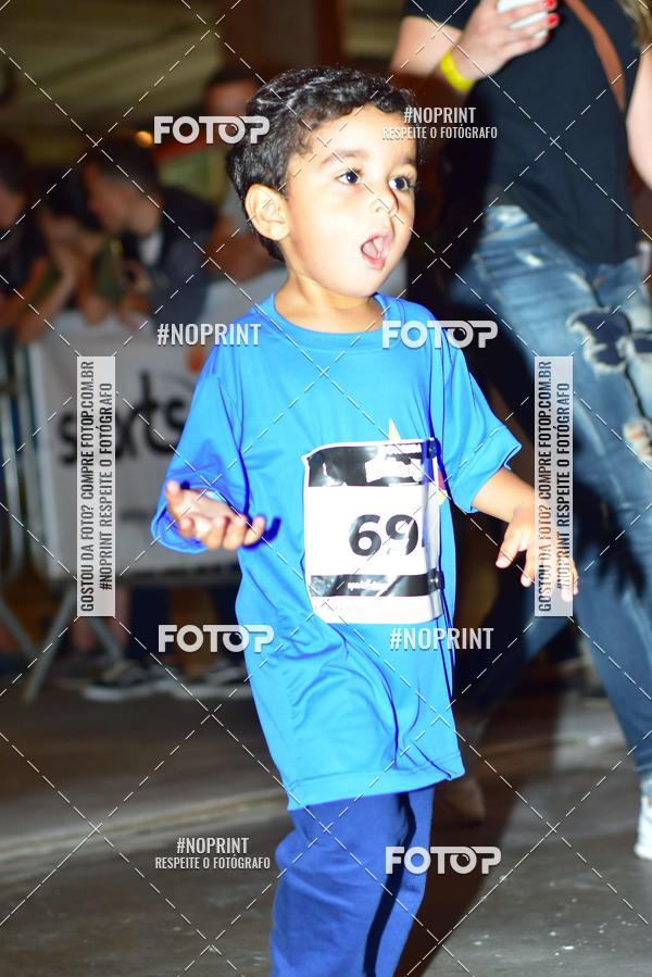 Buy your photos of the event1 Corrida Masha e o Urso no Tiet Plaza Shopping on Fotop