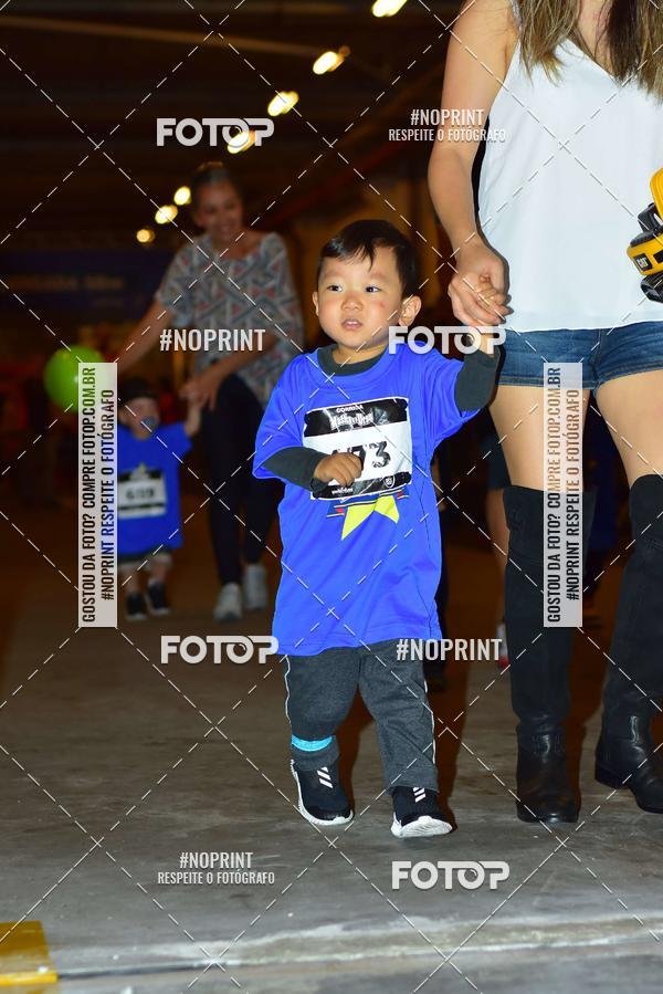 Buy your photos of the event1 Corrida Masha e o Urso no Tiet Plaza Shopping on Fotop
