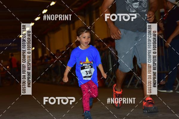 Buy your photos of the event1� Corrida Masha e o Urso no Tiet� Plaza Shopping on Fotop