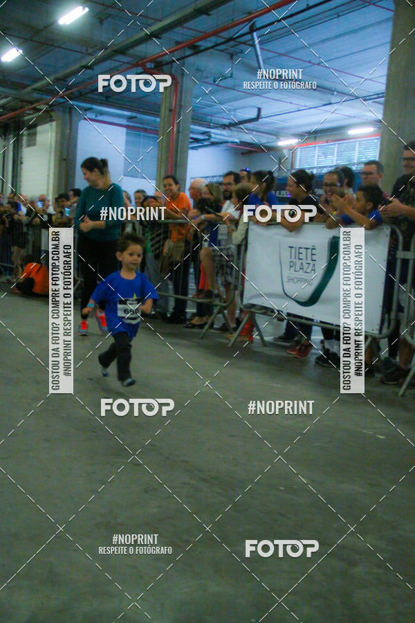 Buy your photos of the event1 Corrida Masha e o Urso no Tiet Plaza Shopping on Fotop