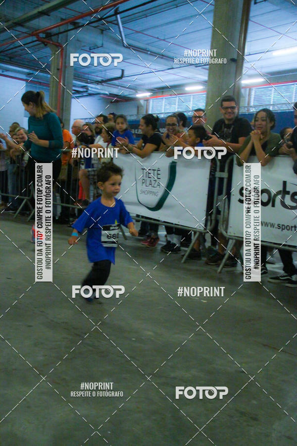 Buy your photos of the event1 Corrida Masha e o Urso no Tiet Plaza Shopping on Fotop