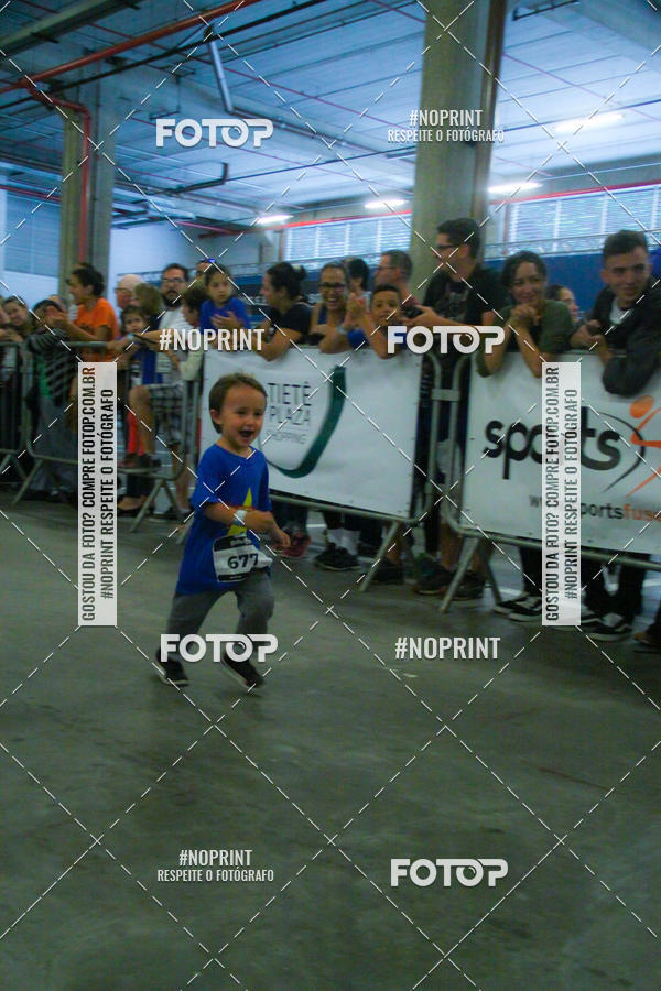 Buy your photos of the event1 Corrida Masha e o Urso no Tiet Plaza Shopping on Fotop