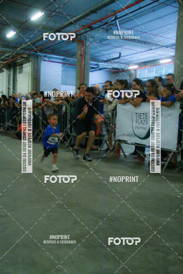 Buy your photos of the event1 Corrida Masha e o Urso no Tiet Plaza Shopping on Fotop