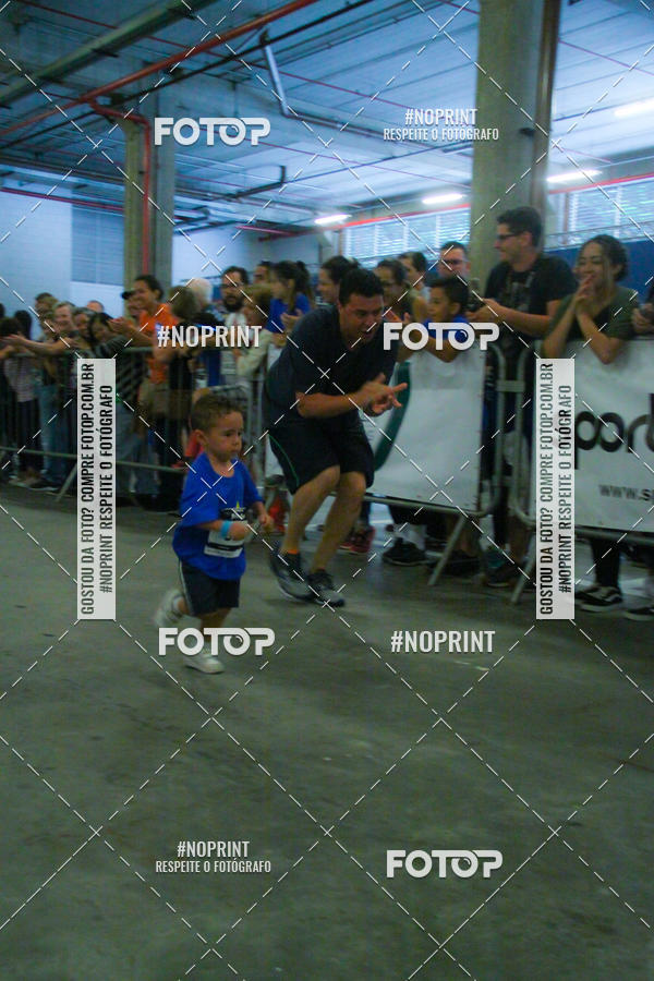 Buy your photos of the event1 Corrida Masha e o Urso no Tiet Plaza Shopping on Fotop
