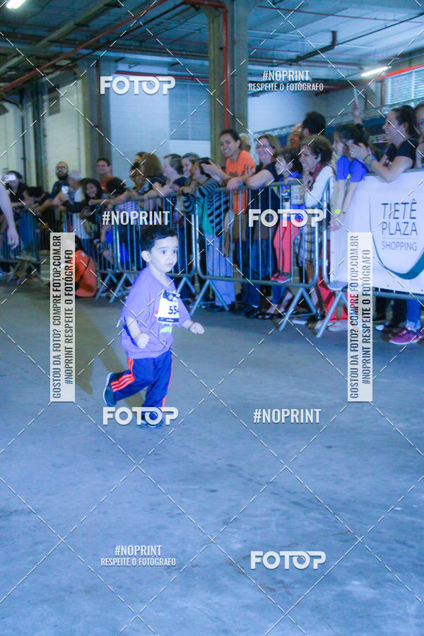 Buy your photos of the event1 Corrida Masha e o Urso no Tiet Plaza Shopping on Fotop