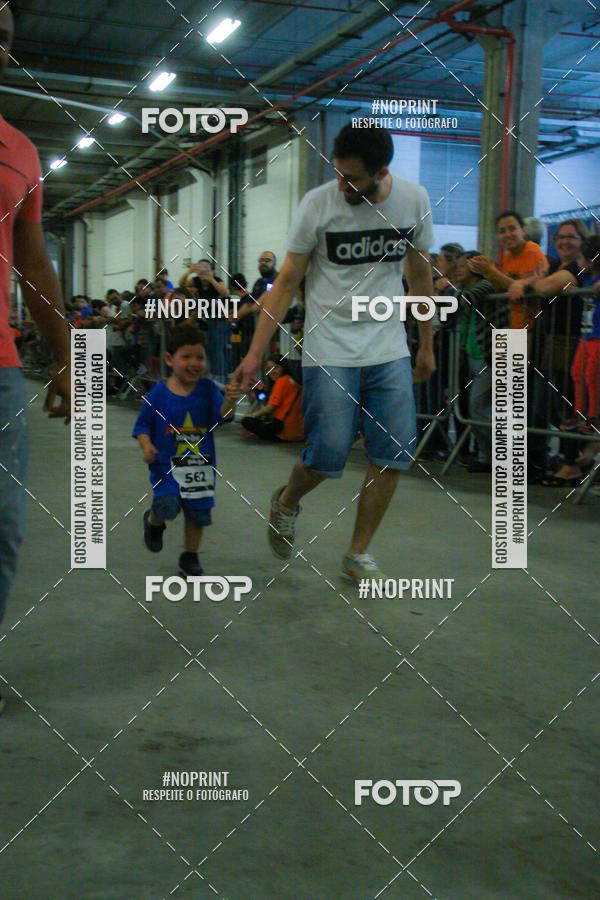 Buy your photos of the event1 Corrida Masha e o Urso no Tiet Plaza Shopping on Fotop