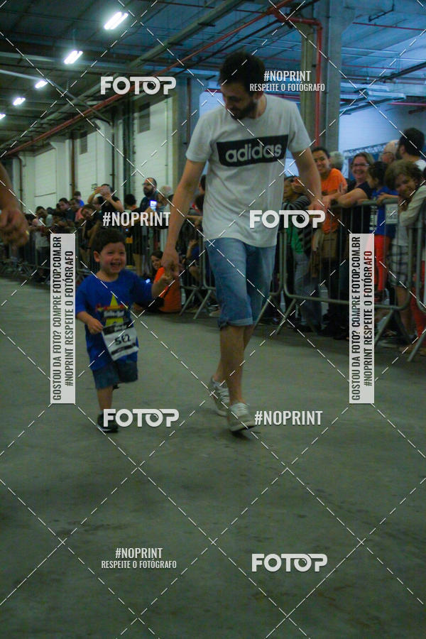 Buy your photos of the event1 Corrida Masha e o Urso no Tiet Plaza Shopping on Fotop