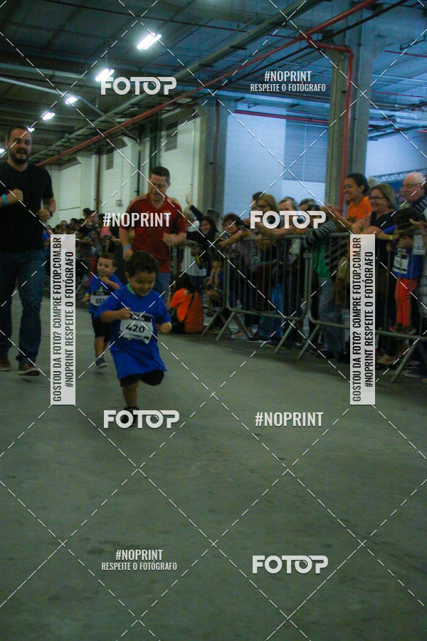 Buy your photos of the event1 Corrida Masha e o Urso no Tiet Plaza Shopping on Fotop