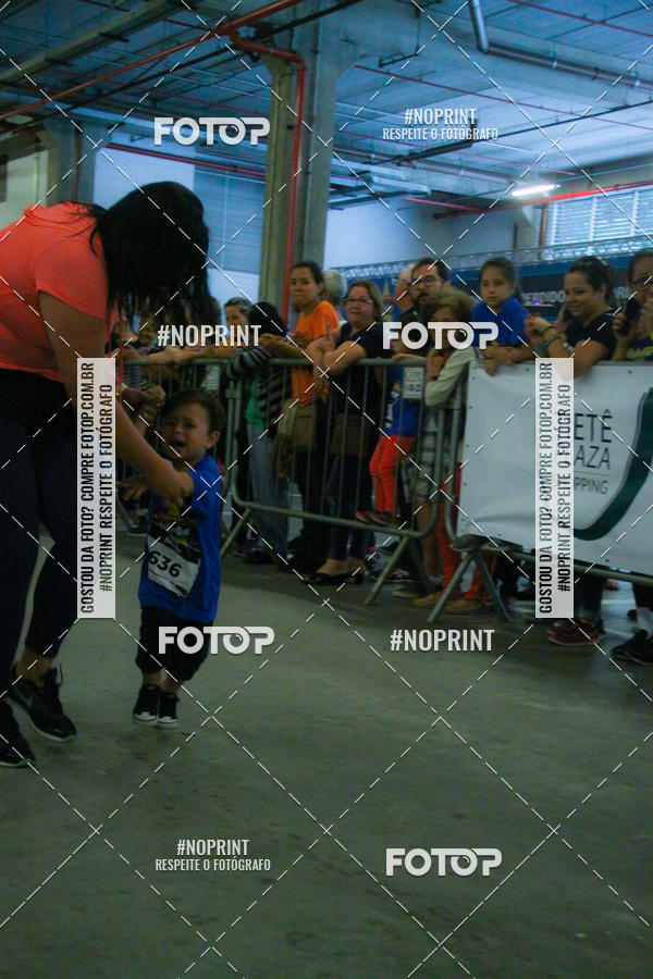 Buy your photos of the event1 Corrida Masha e o Urso no Tiet Plaza Shopping on Fotop
