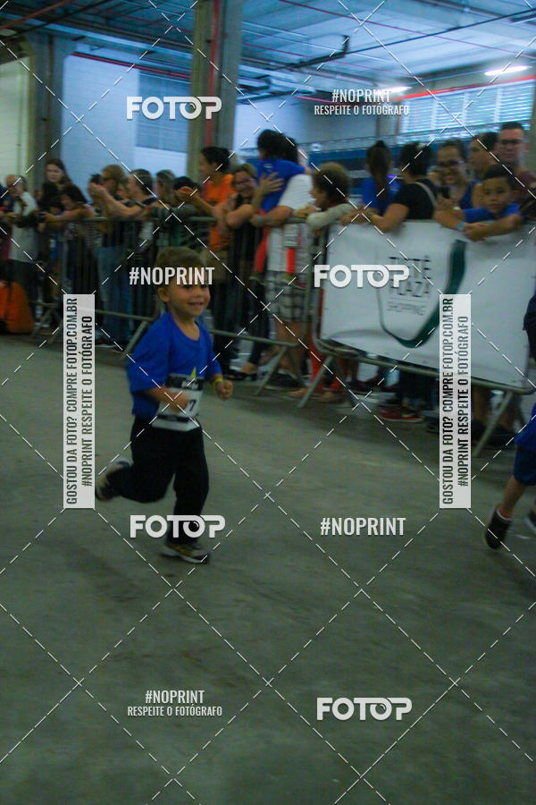 Buy your photos of the event1 Corrida Masha e o Urso no Tiet Plaza Shopping on Fotop