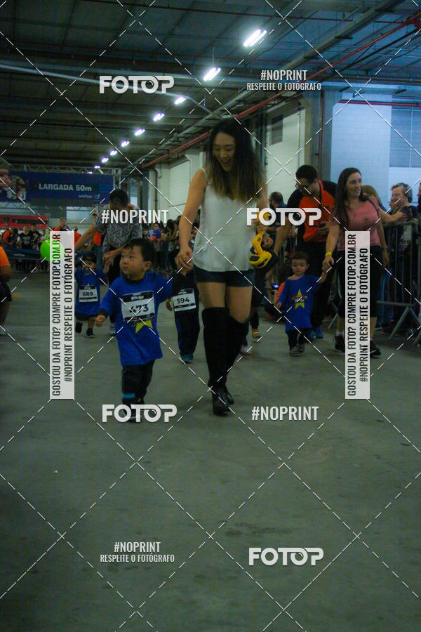 Buy your photos of the event1 Corrida Masha e o Urso no Tiet Plaza Shopping on Fotop