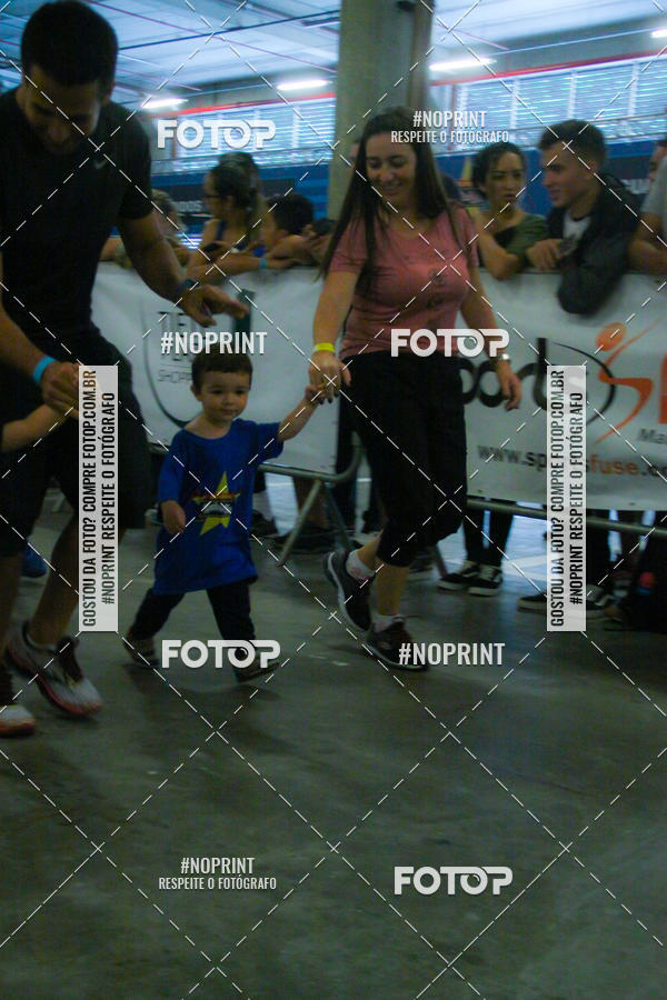 Buy your photos of the event1 Corrida Masha e o Urso no Tiet Plaza Shopping on Fotop
