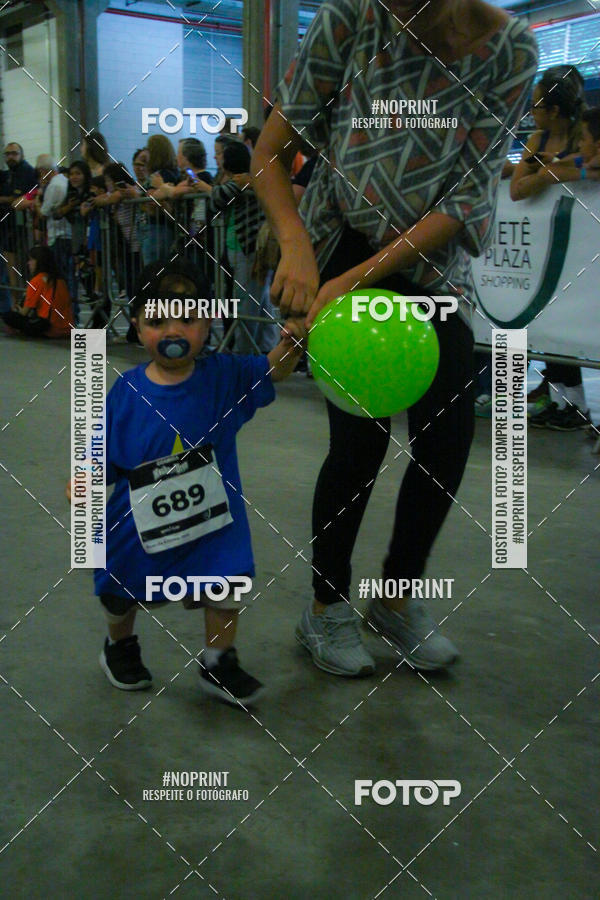 Buy your photos of the event1 Corrida Masha e o Urso no Tiet Plaza Shopping on Fotop