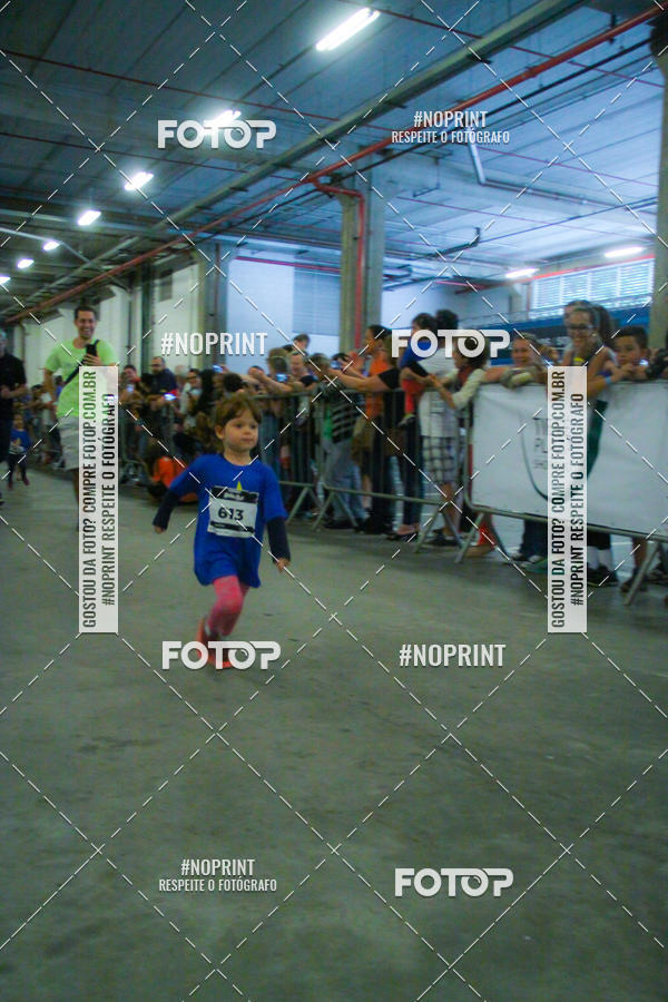 Buy your photos of the event1 Corrida Masha e o Urso no Tiet Plaza Shopping on Fotop