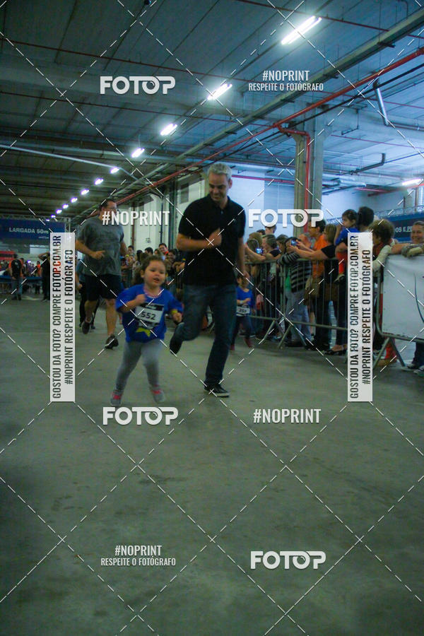 Buy your photos of the event1 Corrida Masha e o Urso no Tiet Plaza Shopping on Fotop