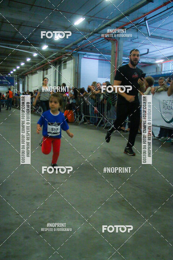Buy your photos of the event1 Corrida Masha e o Urso no Tiet Plaza Shopping on Fotop