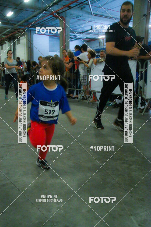 Buy your photos of the event1 Corrida Masha e o Urso no Tiet Plaza Shopping on Fotop