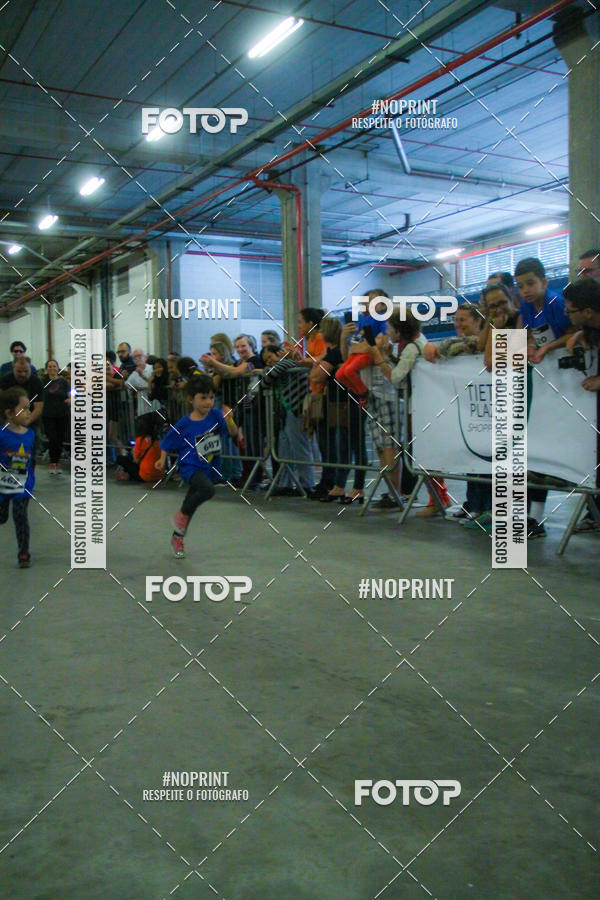 Buy your photos of the event1 Corrida Masha e o Urso no Tiet Plaza Shopping on Fotop