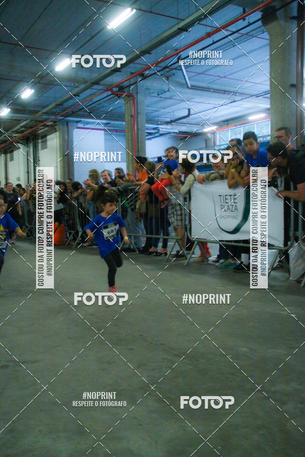 Buy your photos of the event1 Corrida Masha e o Urso no Tiet Plaza Shopping on Fotop