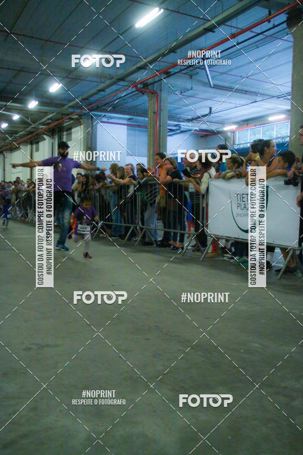 Buy your photos of the event1 Corrida Masha e o Urso no Tiet Plaza Shopping on Fotop
