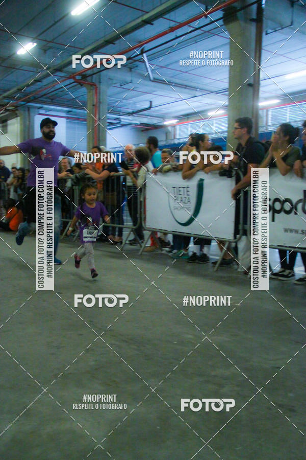Buy your photos of the event1 Corrida Masha e o Urso no Tiet Plaza Shopping on Fotop