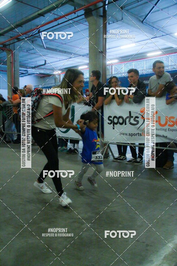 Buy your photos of the event1 Corrida Masha e o Urso no Tiet Plaza Shopping on Fotop