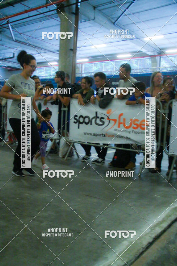Buy your photos of the event1 Corrida Masha e o Urso no Tiet Plaza Shopping on Fotop
