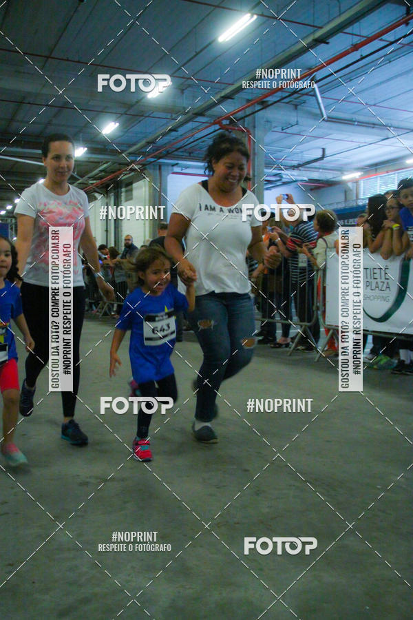 Buy your photos of the event1 Corrida Masha e o Urso no Tiet Plaza Shopping on Fotop