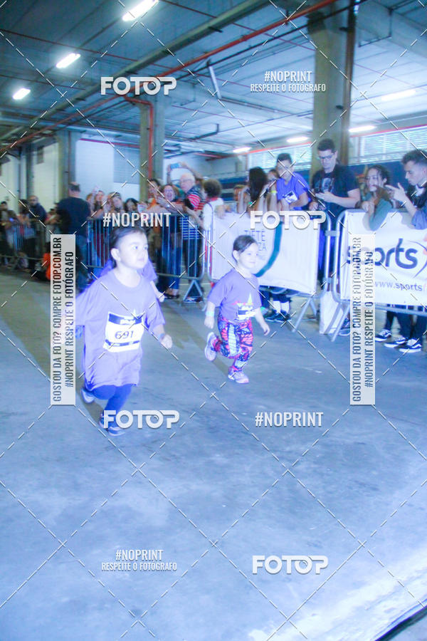 Buy your photos of the event1 Corrida Masha e o Urso no Tiet Plaza Shopping on Fotop
