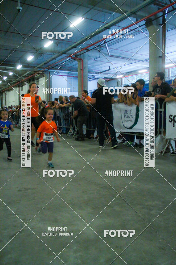 Buy your photos of the event1 Corrida Masha e o Urso no Tiet Plaza Shopping on Fotop