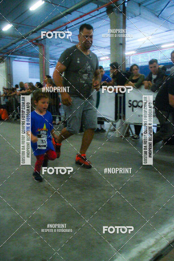 Buy your photos of the event1 Corrida Masha e o Urso no Tiet Plaza Shopping on Fotop
