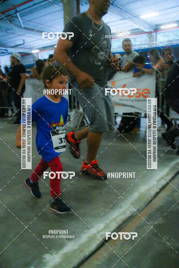 Buy your photos of the event1 Corrida Masha e o Urso no Tiet Plaza Shopping on Fotop