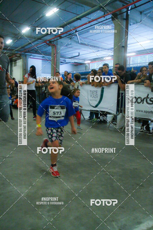 Buy your photos of the event1 Corrida Masha e o Urso no Tiet Plaza Shopping on Fotop