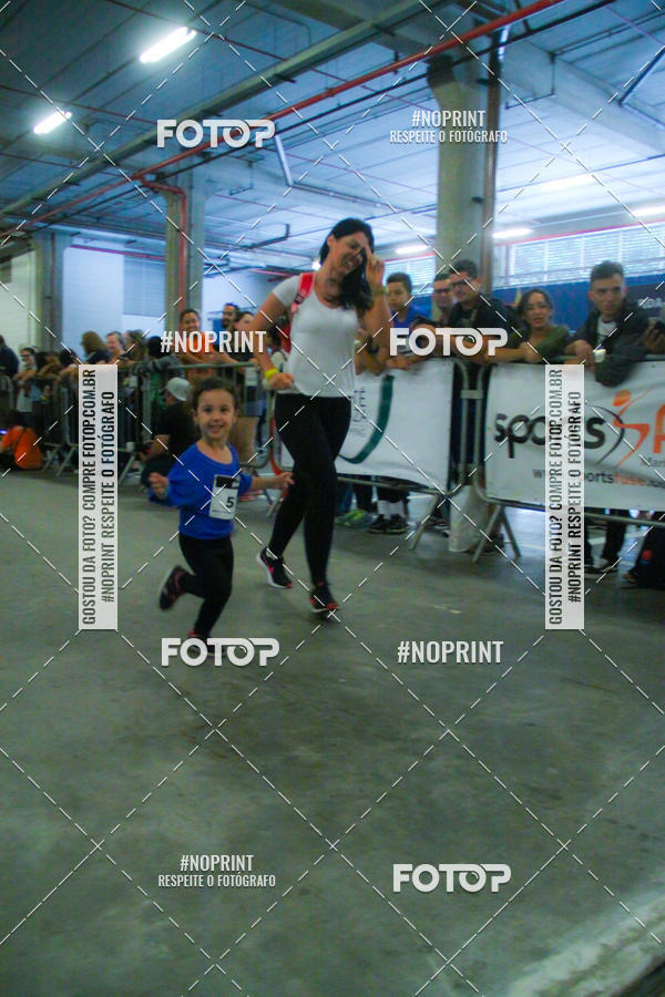 Buy your photos of the event1 Corrida Masha e o Urso no Tiet Plaza Shopping on Fotop