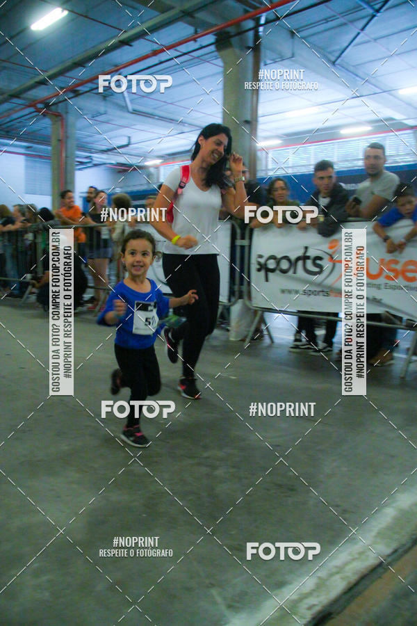 Buy your photos of the event1 Corrida Masha e o Urso no Tiet Plaza Shopping on Fotop