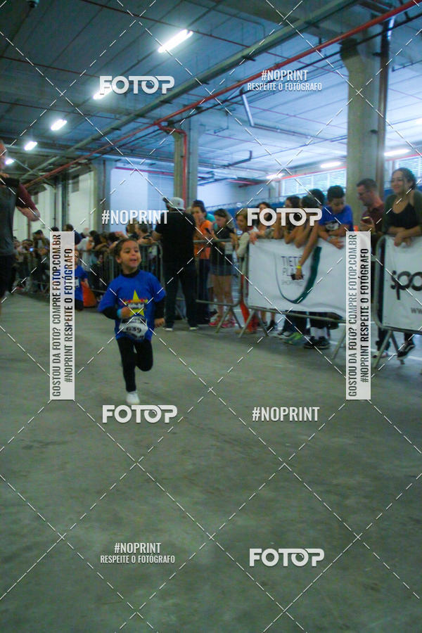 Buy your photos of the event1 Corrida Masha e o Urso no Tiet Plaza Shopping on Fotop