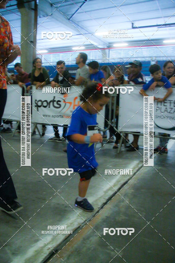 Buy your photos of the event1 Corrida Masha e o Urso no Tiet Plaza Shopping on Fotop
