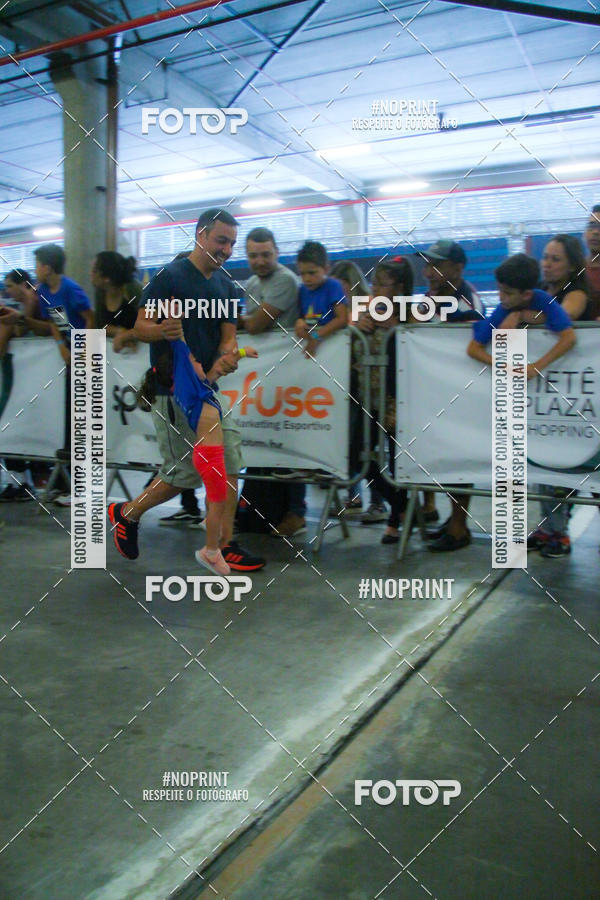 Buy your photos of the event1 Corrida Masha e o Urso no Tiet Plaza Shopping on Fotop