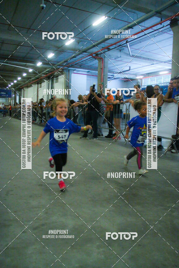 Buy your photos of the event1 Corrida Masha e o Urso no Tiet Plaza Shopping on Fotop