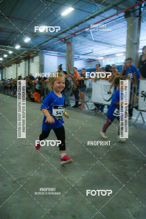 Buy your photos of the event1 Corrida Masha e o Urso no Tiet Plaza Shopping on Fotop